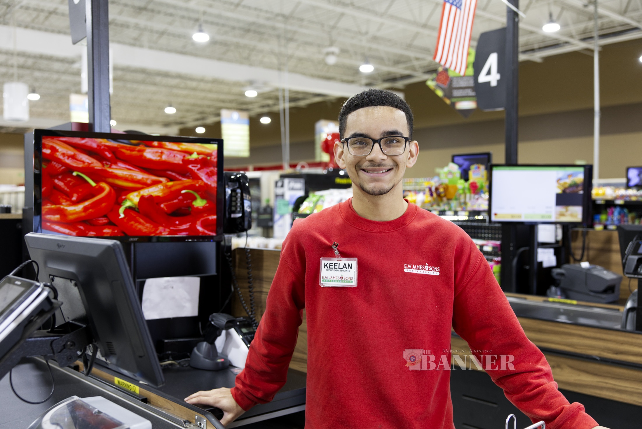 Keelan Sneed Receives Tennessee Grocers Scholarship