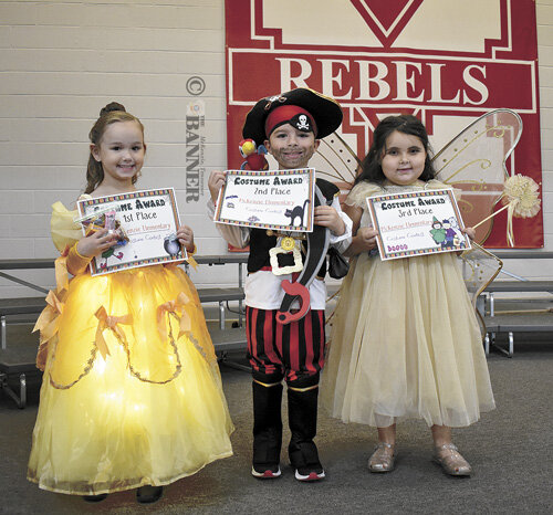 20241028-152016-942-web2-MES-Fall-Fest-Kindergarten-DSC_0128.jpg