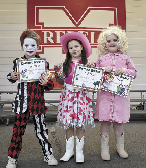 20241028-152018-a07-web2-MES-Fall-Fest-Second-Grade-DSC_0137.jpg
