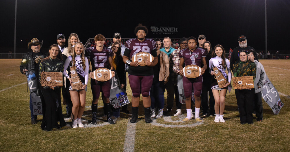 20241104-190448-7aa-web2-MHSatWC-FB-seniors-DSC_0002_cmyk.jpg