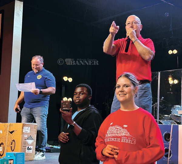 McKenzie Rotary Hosts Annual Charity Auction