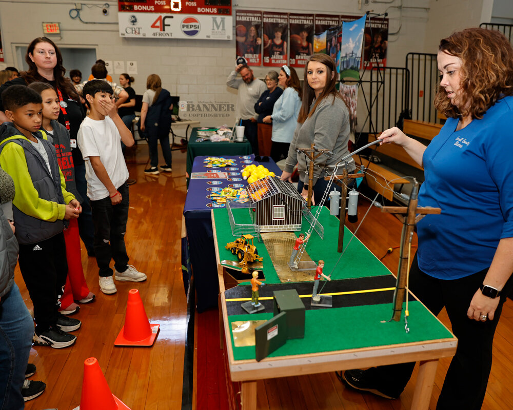 Middle School Students Learn About Careers