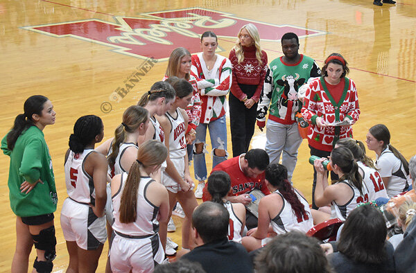 20241216-182711-80e-web2-RSatMHS-BB-timeout-DSC_0054.jpg