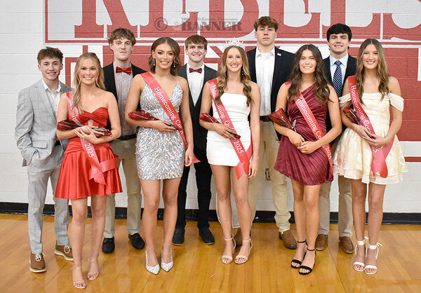 20250210-140036-271-web2-MHS-Homecoming-royalty-DSC_0038.jpg