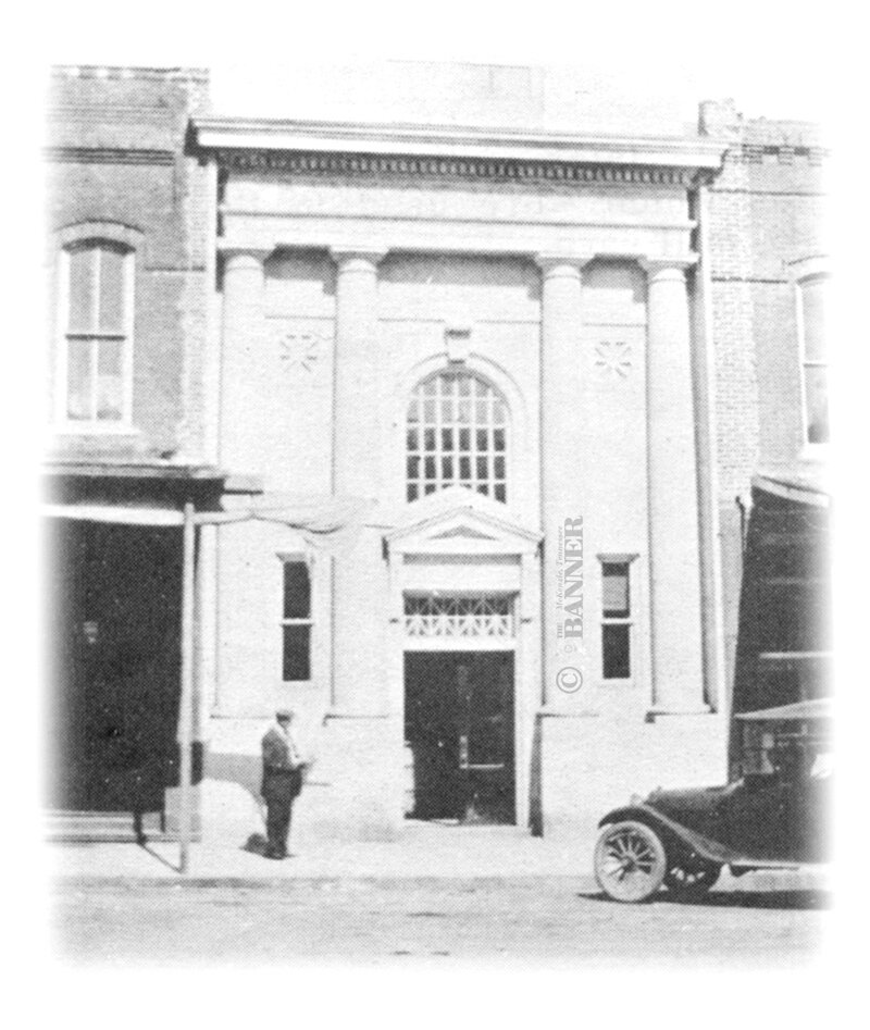 20250210-142035-562-web2-McKenzieBankingold-gray.jpg