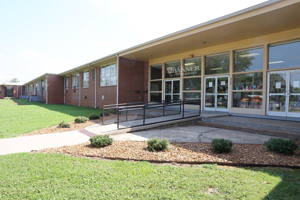 20250225-123342-26a-web2-outside_school_bldg_061A5058-original.jpg