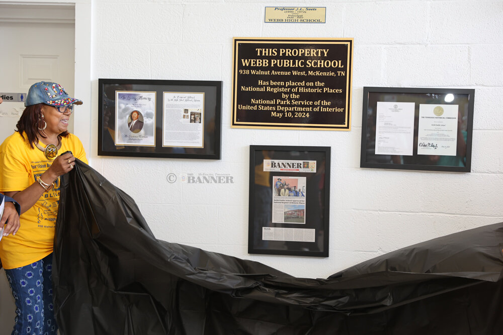 20240723-142117-d14-web2-unveiling_marker_061A5100.jpg