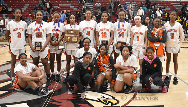 20250303-163618-4e9-web2-D13A-girls-champs-DSC_0074.jpg