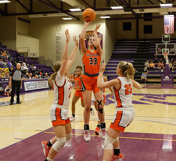 Gleason Falls to Greenfield in Consolation Game
