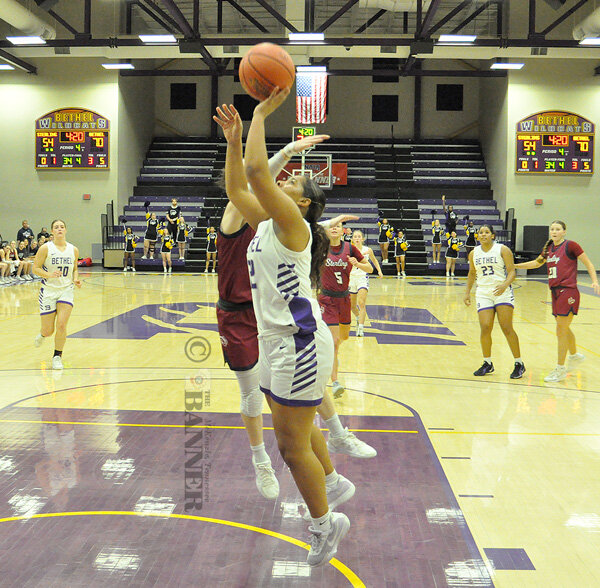 20250317-162940-8c2-web2-LadyCats-MikaelaR-DSC_0105.jpg