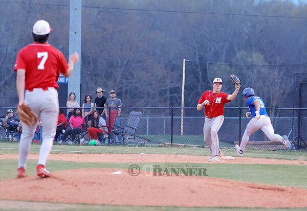 20250331-145855-769-web2-MHSatHHS-BB-SurberTravis_61A8014.jpg