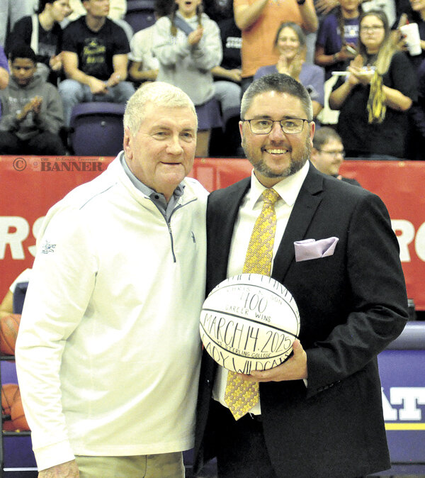 Huge NAIA Honors for Coach Chris Nelson, Hart Sisters