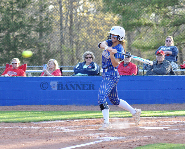 Fillies Fall to Patriots, 5-1