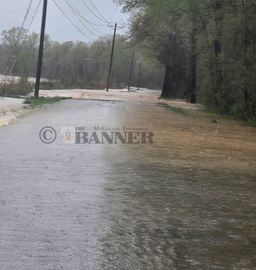 20250407-154555-ff2-web2-storm-AdamsRd-Weakley-HunterSmith.jpg