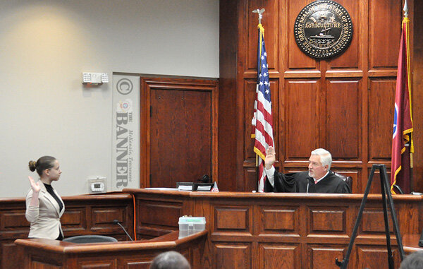 20250414-152513-69c-web2-mock-trial-burns-DSC_0008.jpg