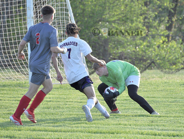 20250421-193345-469-web2-MHS-soccer-Dameron-DSC_0049.jpg