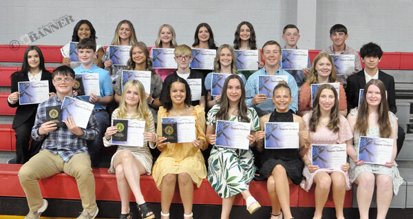 McKenzie Middle School Hosts Honors Banquet