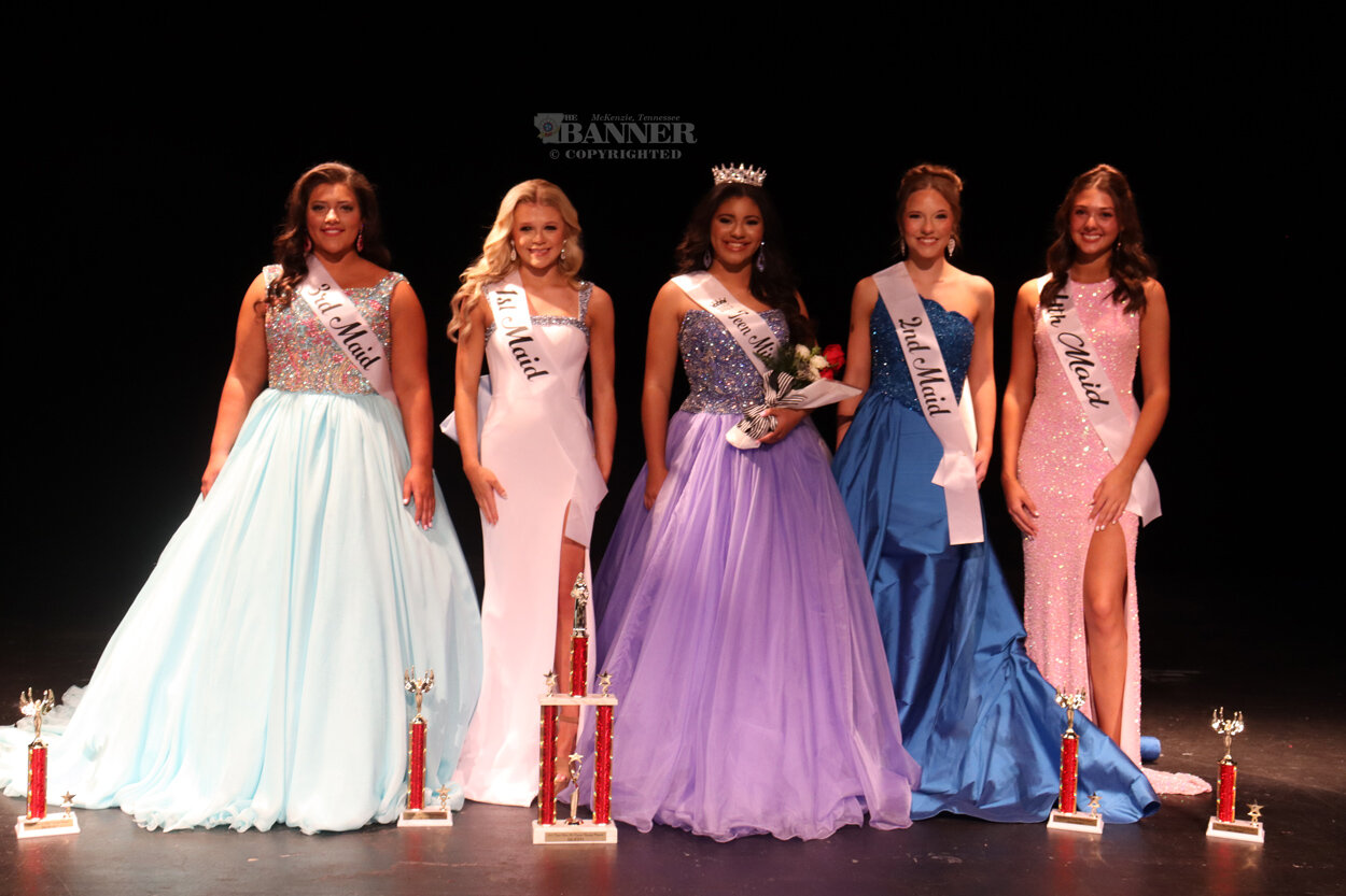 20250421-193334-267-web2-beauty-miss-teen-mckenzie.jpg