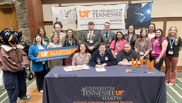 McKenzie's Lease Signs with UT Martin Agricultural Education