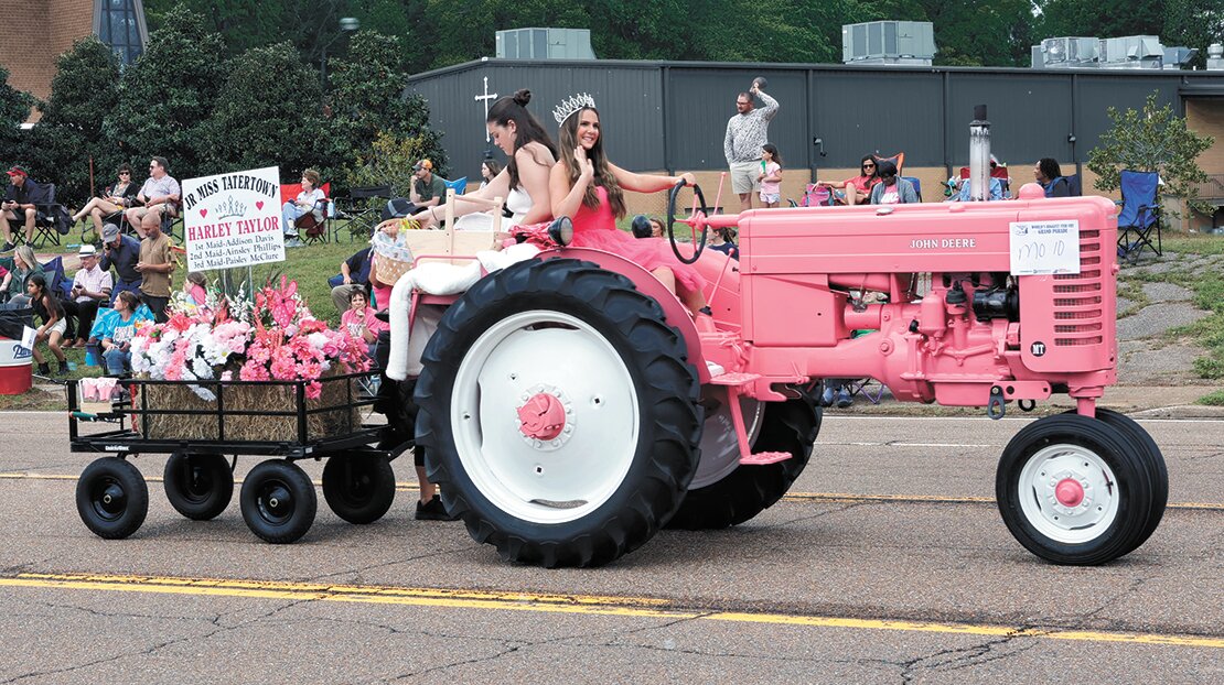 World’s Biggest Fish Fry Parade 2025