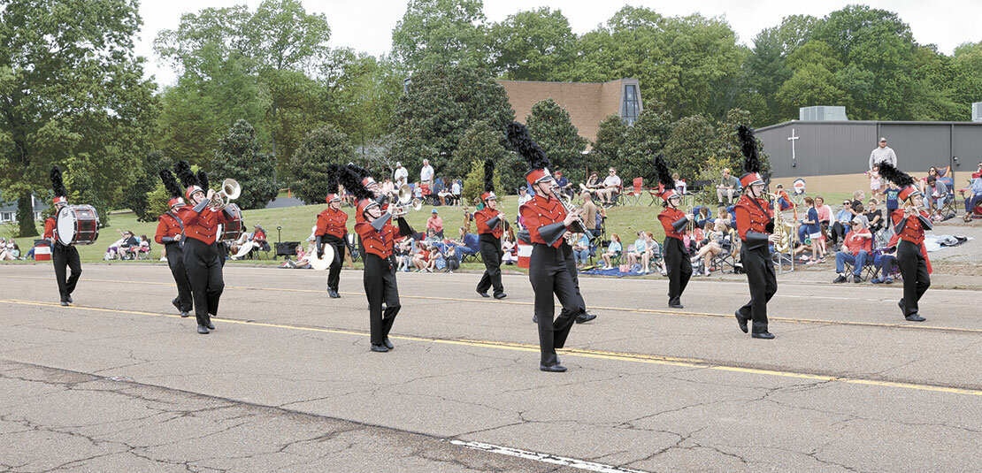 20250428-131059-8fc-web-WBFF-MHS-band_61A8985.jpg