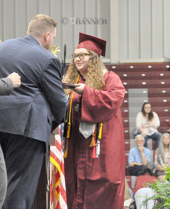 20250516-163626-0f0-web2-WC-grad-Higgs-DSC_0185.jpg