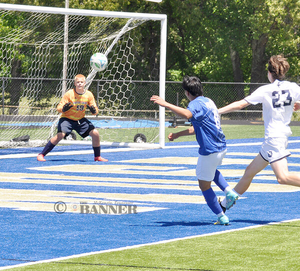 20250519-162200-940-web2-HHS-soccer-sectional-Perez-DSC_0068.jpg
