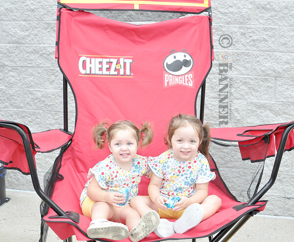 20250805-103817-a5d-web2-Walmart-bigchair-DSC_0060.jpg