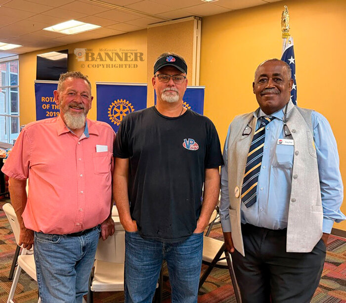 Rotarians Hear About Plastic Product Formers