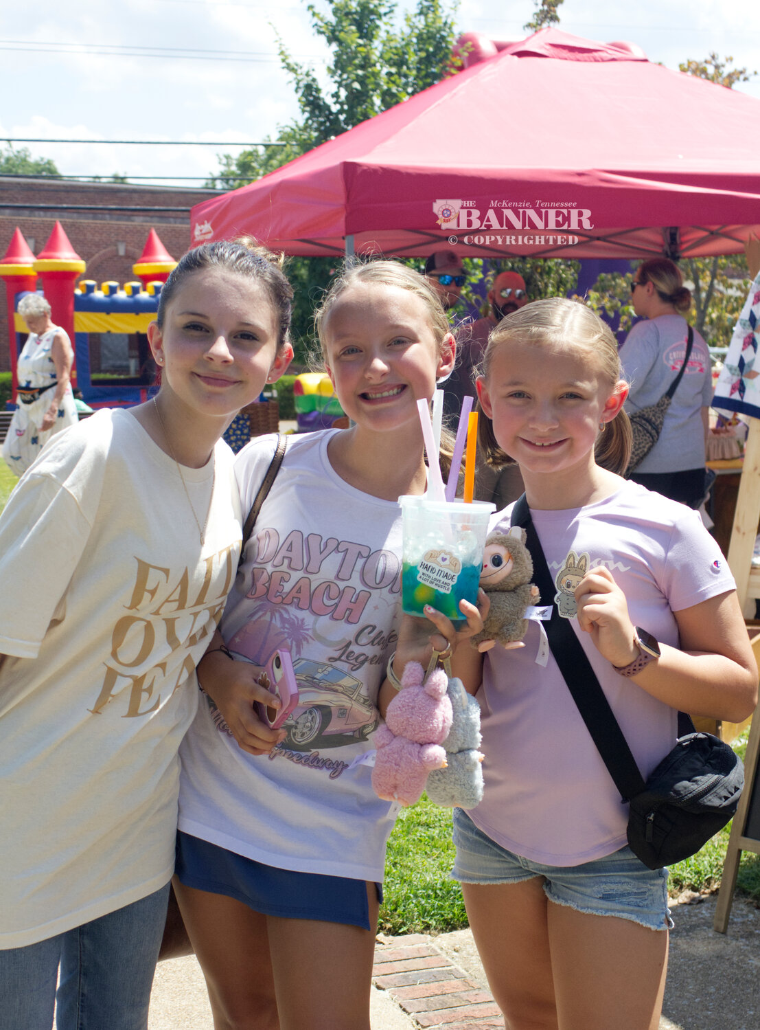 20250826-103721-7ad-web2-Young%20friends_MG_9245.jpg