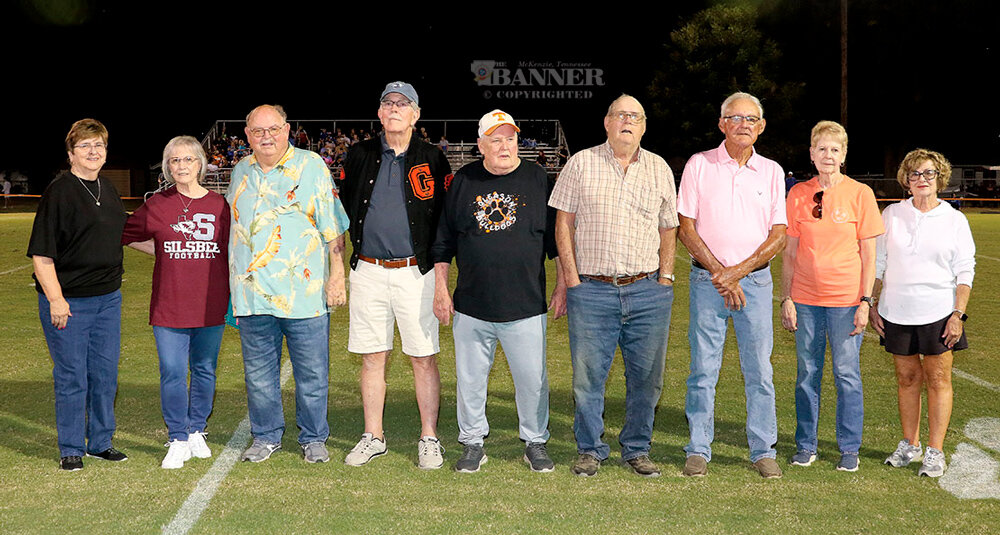 Gleason Honors 1963-64 Undefeated Bulldogs