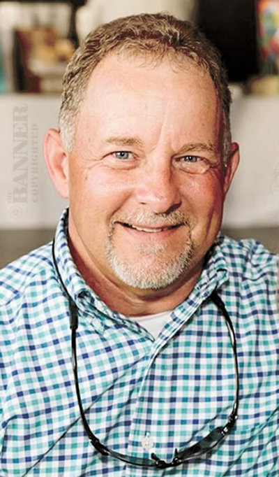 20220523-184224-web-billy_hollowell.jpg