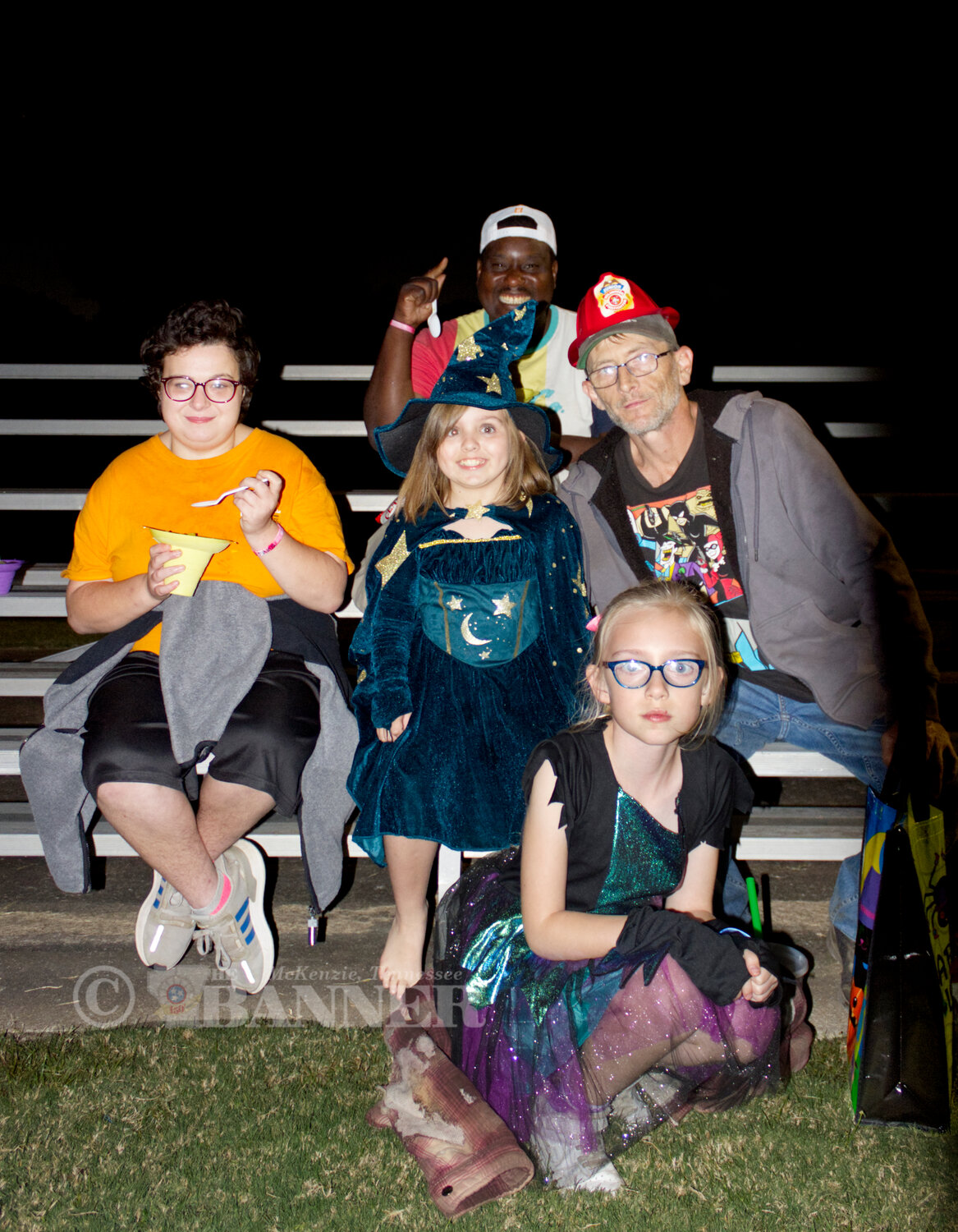 20251020-182534-d3e-web2-Spookfest-family-IMG_4379.jpg
