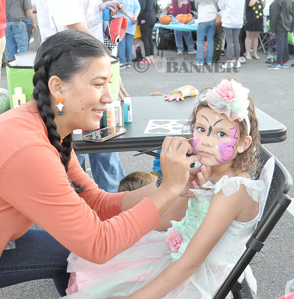 20251022-164604-831-web2-WC-Boo-facepaint-DSC_0021.jpg