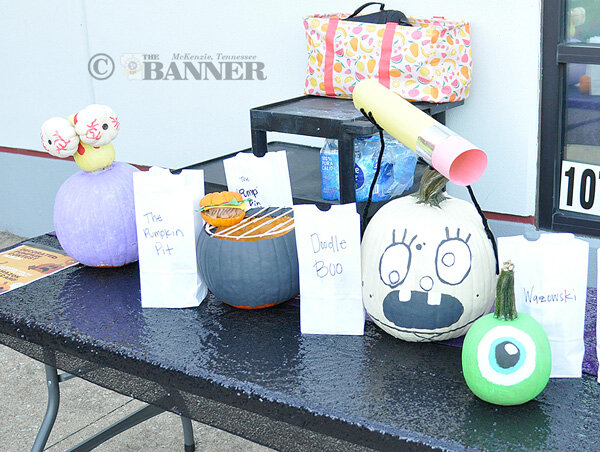 20251022-164607-cd1-web2-WC-Boo-pumpkins2-DSC_0008.jpg
