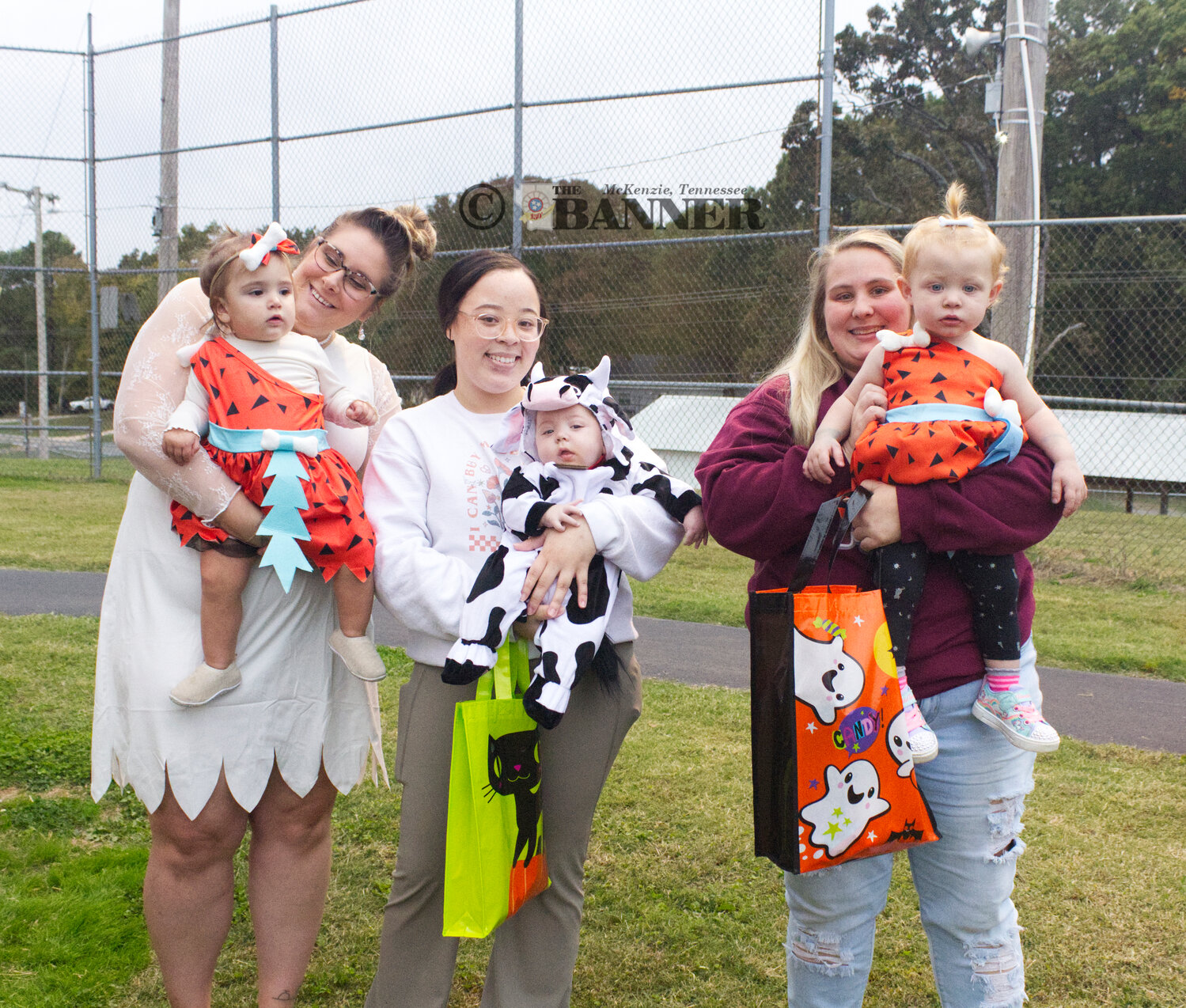 20251028-122029-99a-web2-trezevant-babies-costumes_MG_5059.jpg