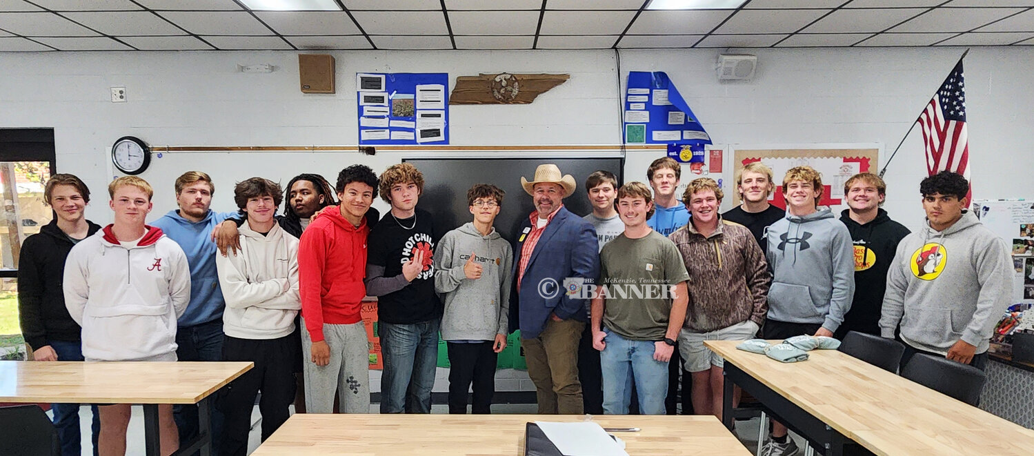 Andy Holt Speaks with MHS Landscape, Turf Class