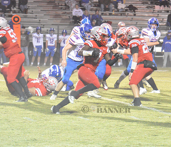 Rebels Swat Hornets, 42-13