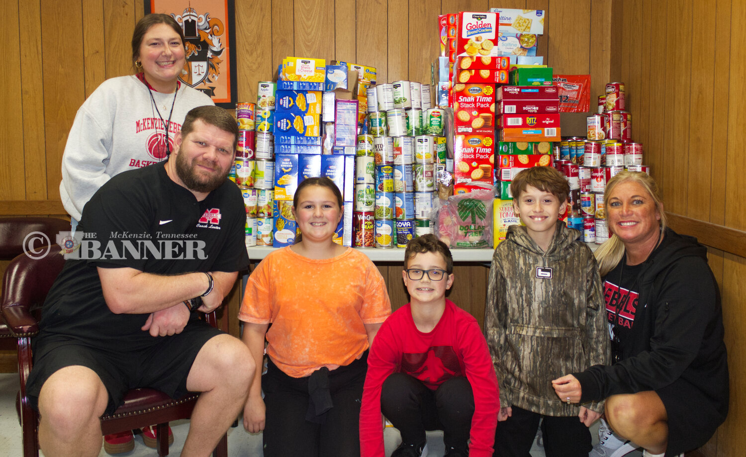 Middle School Students Donate 885 Items to Local Food Banks