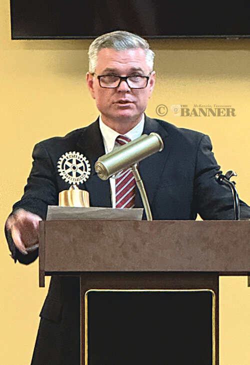 Judge King Gives Update to Rotary Club