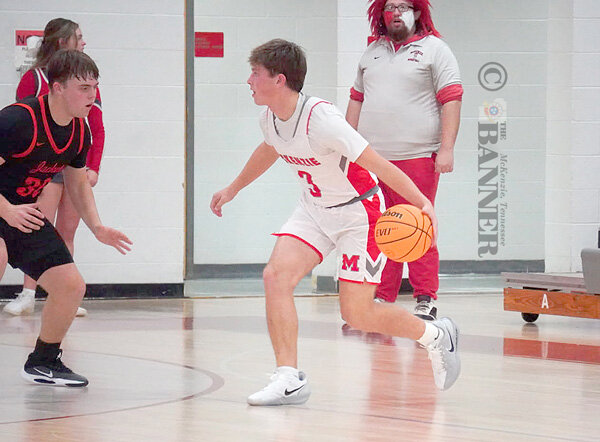 Greenfield Sweeps McKenzie