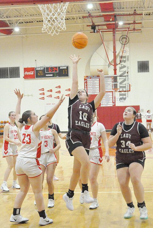 20251215-132249-61b-web2-WCatCBurg-BB-Hammett-DSC_0021.jpg