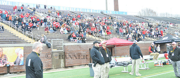 20251216-130012-631-web2-MHS-FB-state-crowd-DSC_0103.jpg