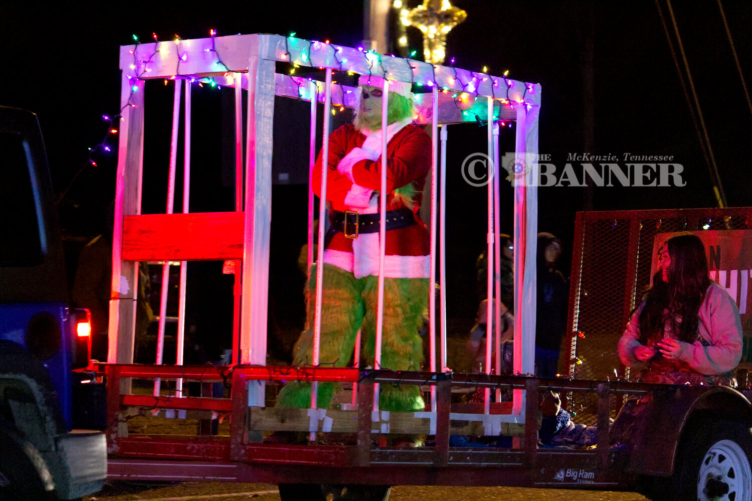 20251216-132336-7e8-web2-Trezevant-Grinch-R-White_MG_5905.jpg