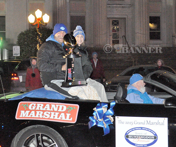 Huntingdon Christmas Parade Brings Big Crowd