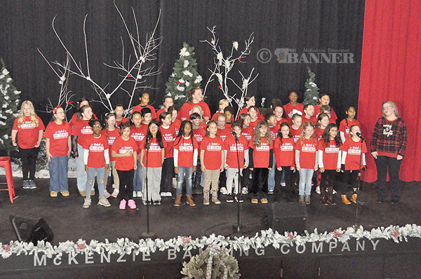 Carroll Arts Presents ‘A Mistletoe Christmas’