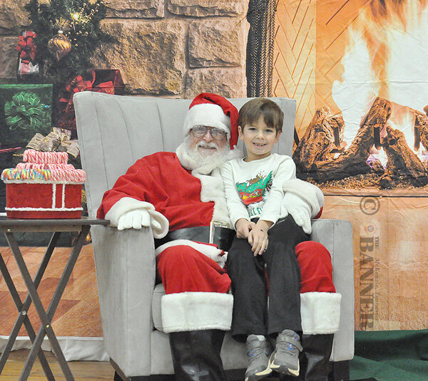 20251216-132044-1bb-web2-Hdon-Bfast-Santa-Newsome-DSC_0177.jpg