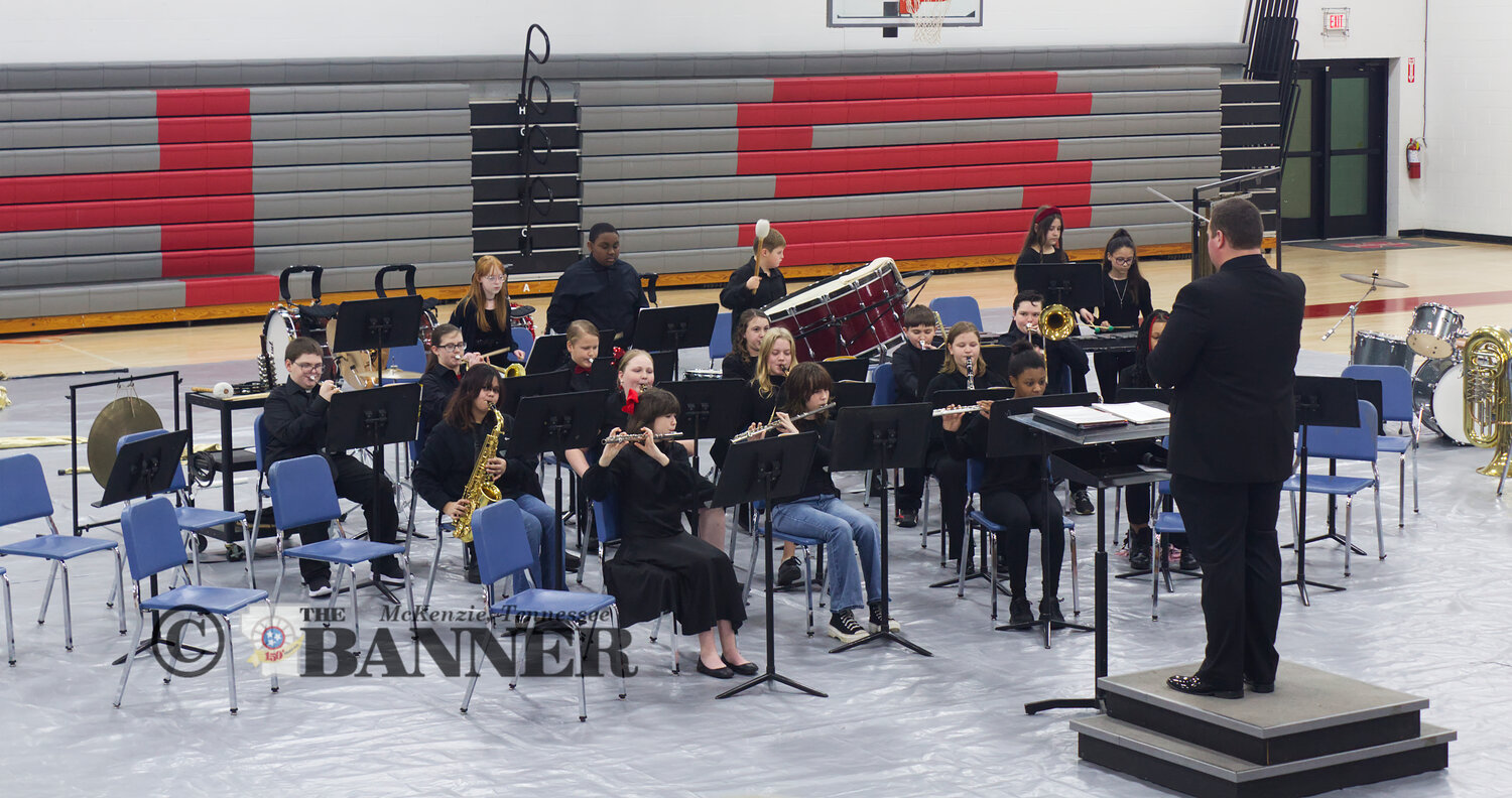 20251222-181025-667-web2-McK-Band-6th_MG_6538.jpg