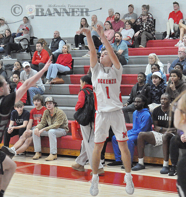 McKenzie Sweeps West Carroll