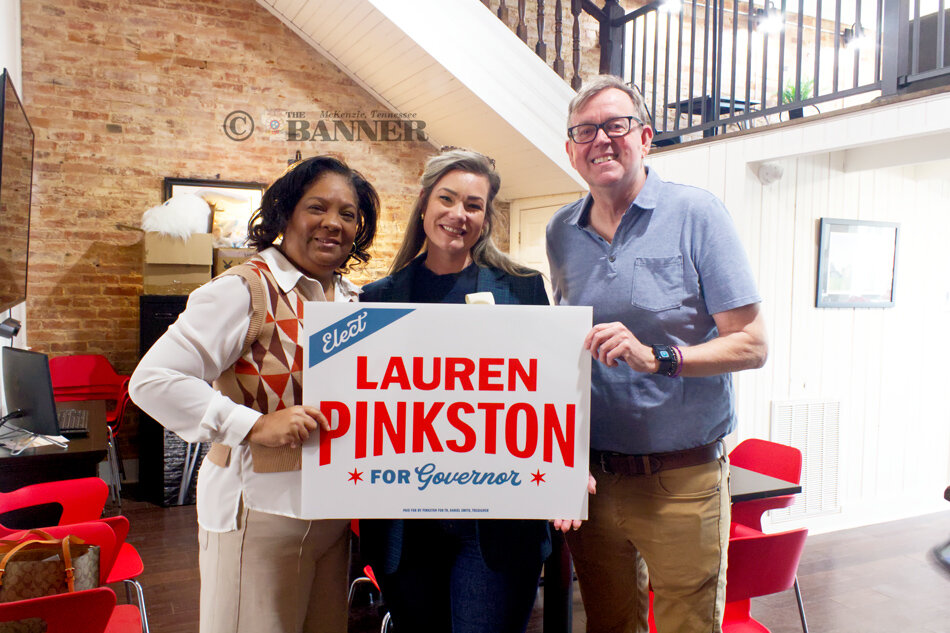 Gubernatorial Hopeful Lauren Pinkston Meets with McKenzie Residents